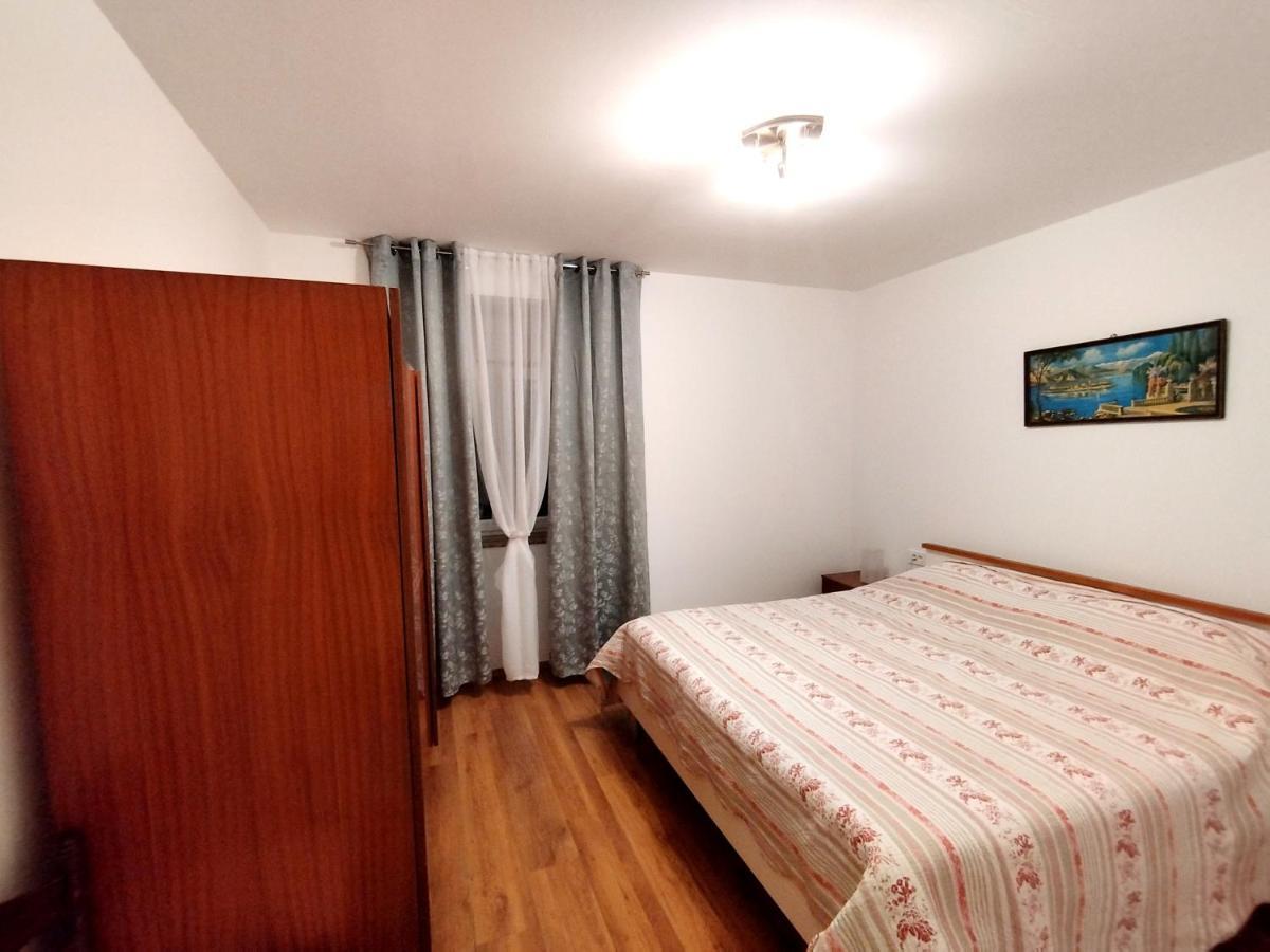 Apartment Ane Dramalj Buitenkant foto